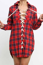 Load image into Gallery viewer, Tye, plaid fleece button up
